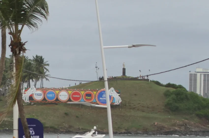  Cadastramento de ambulantes para festas populares de Salvador termina nesta quarta; 34 mil já se inscreveram