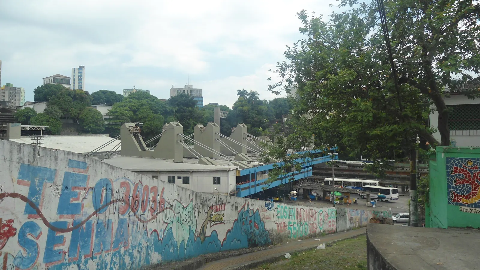 Vista da Estação da Lapa, terminal de ônibus no centro de Salvador